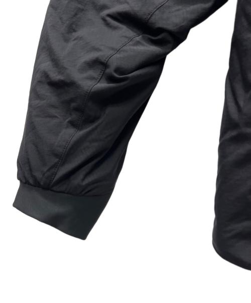 ARC'TERYX（アークテリクス）ARC'TERYX (アークテリクス) ATOM AR JACKET ブラック サイズ:Ｌの古着・服飾アイテム