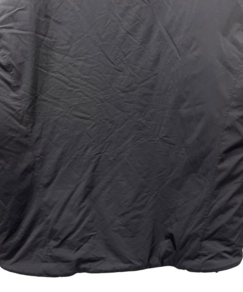 ARC'TERYX（アークテリクス）ARC'TERYX (アークテリクス) ATOM AR JACKET ブラック サイズ:Ｌの古着・服飾アイテム