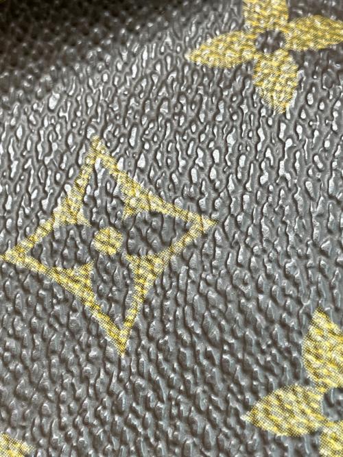 LOUIS VUITTON（ルイ ヴィトン）LOUIS VUITTON (ルイ ヴィトン) ショルダーバッグ ブラウン サイズ:-の古着・服飾アイテム