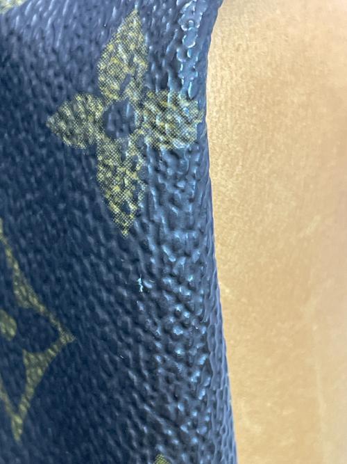 LOUIS VUITTON（ルイ ヴィトン）LOUIS VUITTON (ルイ ヴィトン) ショルダーバッグ ブラウン サイズ:-の古着・服飾アイテム