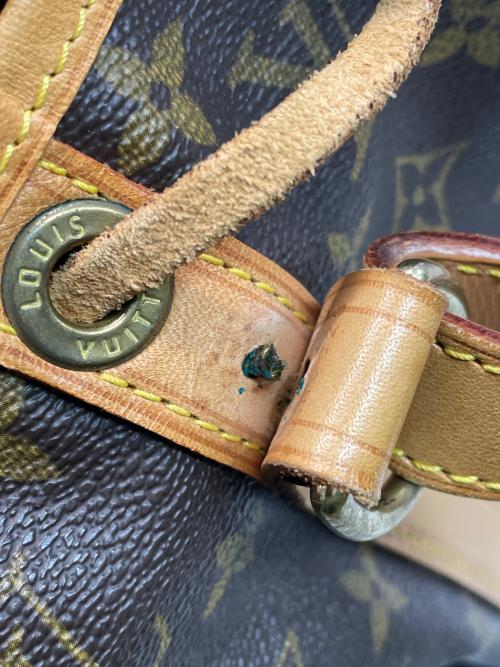 LOUIS VUITTON（ルイ ヴィトン）LOUIS VUITTON (ルイ ヴィトン) ショルダーバッグ ブラウン サイズ:-の古着・服飾アイテム