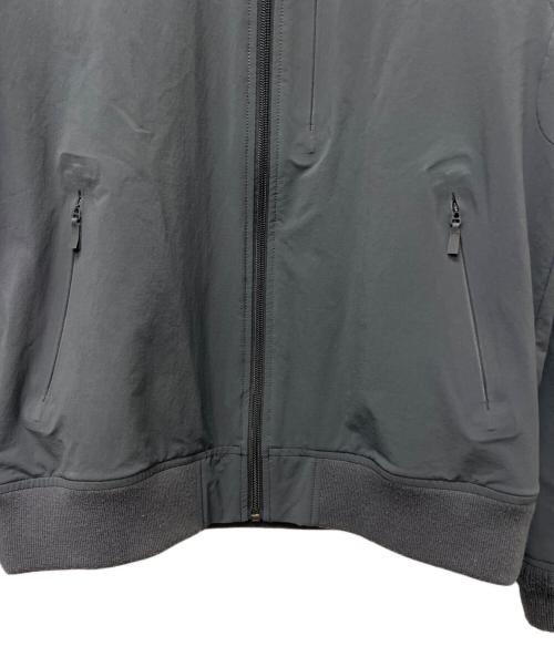 THE NORTH FACE（ザ ノース フェイス）THE NORTH FACE (ザ ノース フェイス) ジャケット グレー サイズ:Ｓの古着・服飾アイテム