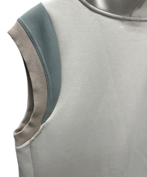 A + TOKYO（エープラス トウキョウ）A + TOKYO (エープラス トウキョウ) Wコードパーカーリラックスワンピース ベージュ サイズ:２の古着・服飾アイテム