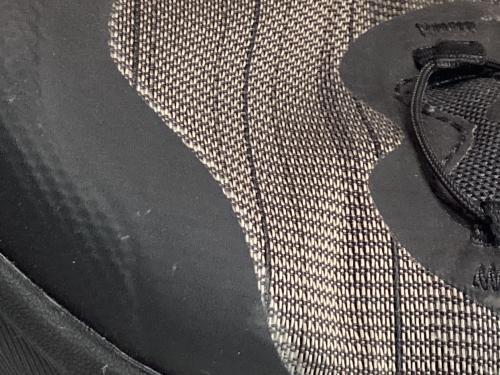 SALOMON（サロモン）SALOMON (サロモン) スニーカー ブラック×オレンジ サイズ:JP27.5の古着・服飾アイテム