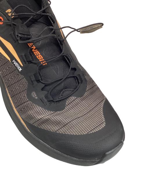SALOMON（サロモン）SALOMON (サロモン) スニーカー ブラック×オレンジ サイズ:JP27.5の古着・服飾アイテム