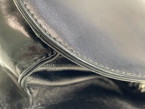 PRADA（プラダ）PRADA (プラダ) がま口 プラチェーンショルダーバッグ ブラックの古着・服飾アイテム