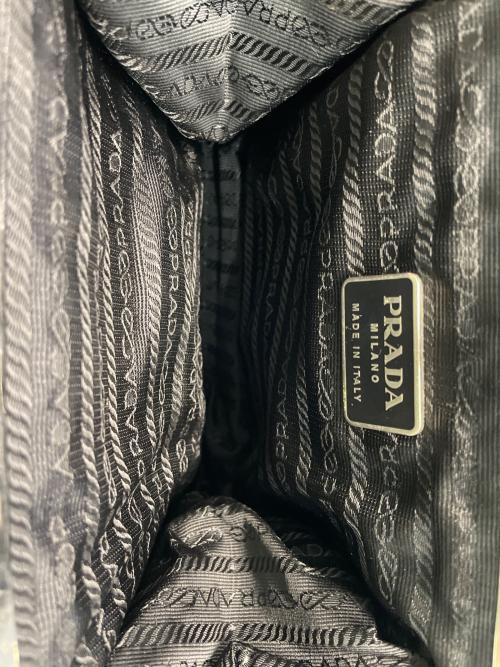 PRADA（プラダ）PRADA (プラダ) がま口 プラチェーンショルダーバッグ ブラックの古着・服飾アイテム