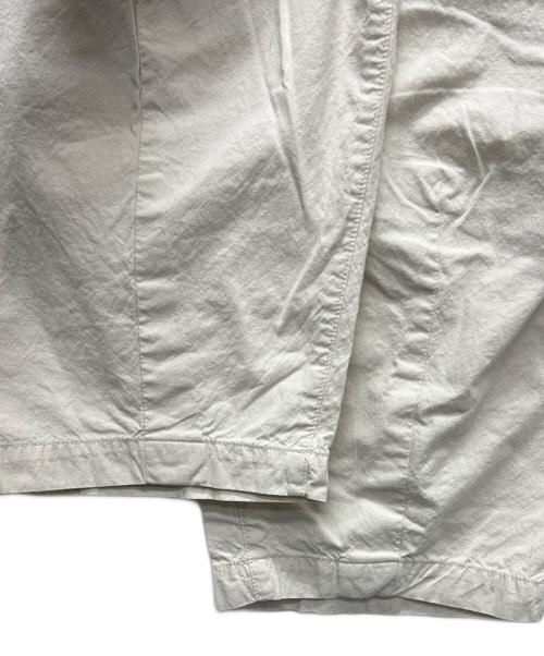 HUIS（ハウス）HUIS (ハウス) 先染めバフクロスワイドパンツ ホワイト サイズ:FREEの古着・服飾アイテム