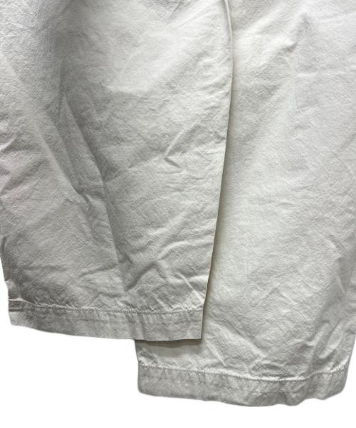 HUIS（ハウス）HUIS (ハウス) 先染めバフクロスワイドパンツ ホワイト サイズ:FREEの古着・服飾アイテム