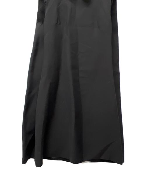 VALENTINO（ヴァレンティノ）VALENTINO (ヴァレンティノ) ノースリーブワンピース ブラック×ホワイト サイズ:３８の古着・服飾アイテム