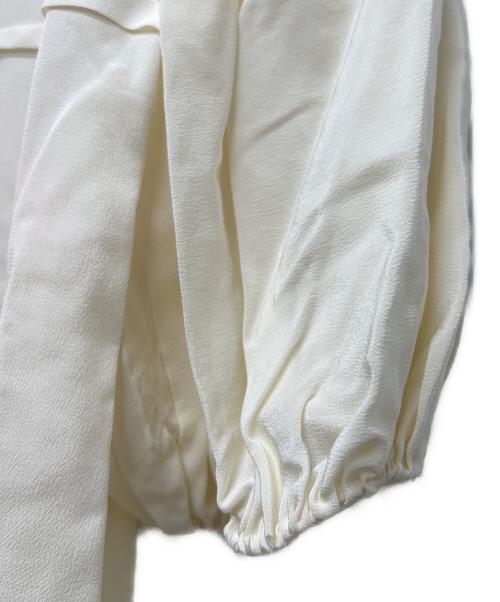 VALENTINO（ヴァレンティノ）VALENTINO (ヴァレンティノ) 半袖ブラウス ベージュ サイズ:３８の古着・服飾アイテム