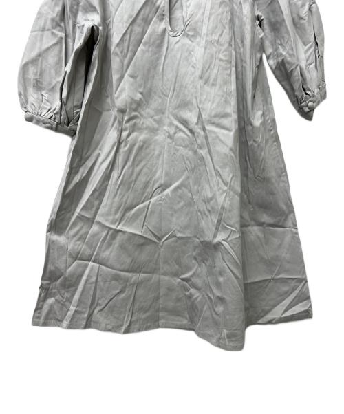PRADA（プラダ）PRADA (プラダ) 半袖ワンピース グレー サイズ:３８の古着・服飾アイテム