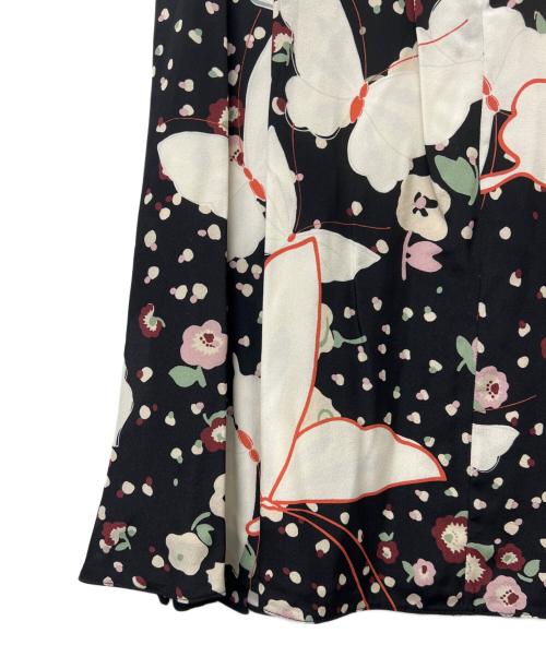 VALENTINO（ヴァレンティノ）VALENTINO (ヴァレンティノ) スカート ブラック サイズ:38の古着・服飾アイテム