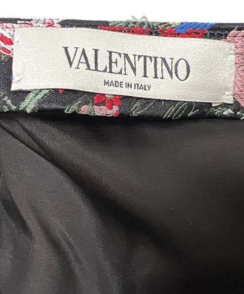 VALENTINO（ヴァレンティノ）VALENTINO (ヴァレンティノ) ミディスカート ブラック×レッド サイズ:３８の古着・服飾アイテム