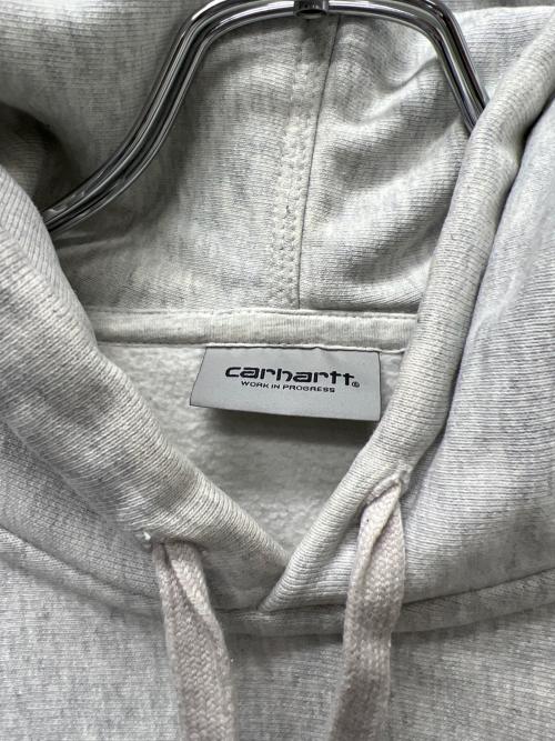 Carhartt WIP（カーハート ワーク イン プログレス）Carhartt WIP (カーハート ワーク イン プログレス) アメリカンスクリプトフーデッドスウェット グレー サイズ:ＸＬの古着・服飾アイテム