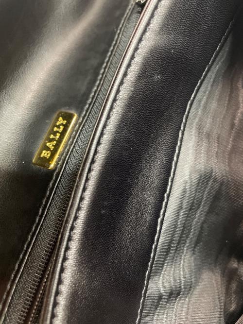 BALLY（バリー）BALLY (バリー) ステッチレザーバッグ ブラックの古着・服飾アイテム
