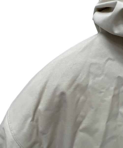 HELLY HANSEN（ヘリーハンセン）HELLY HANSEN (ヘリーハンセン) 中綿ジャケット ベージュ サイズ:Mの古着・服飾アイテム
