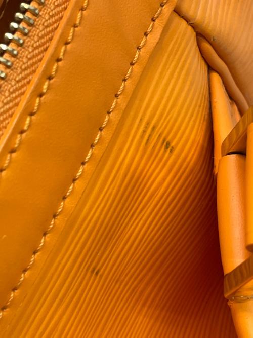 LOUIS VUITTON（ルイ ヴィトン）LOUIS VUITTON (ルイ ヴィトン) ダヌーラPM オレンジの古着・服飾アイテム