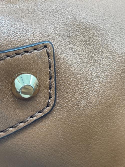MICHAEL KORS（マイケルコース）MICHAEL KORS (マイケルコース) ショルダーバッグ ブラウンの古着・服飾アイテム