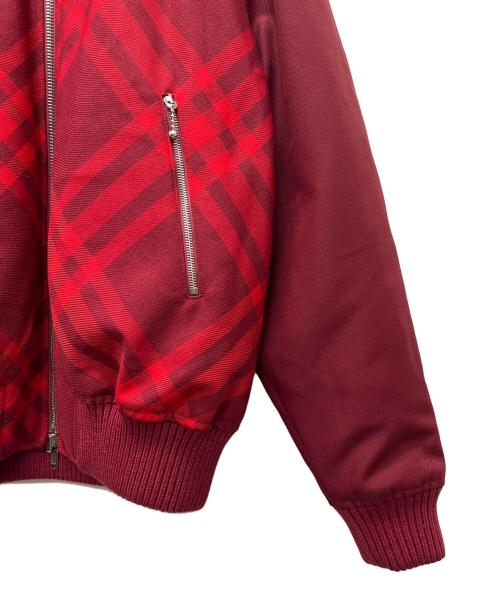 BURBERRY（バーバリー）BURBERRY (バーバリー) リバーシブルボンバージャケット レッド サイズ:Ｓの古着・服飾アイテム
