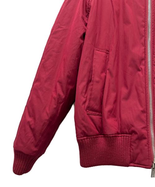 BURBERRY（バーバリー）BURBERRY (バーバリー) リバーシブルボンバージャケット レッド サイズ:Ｓの古着・服飾アイテム