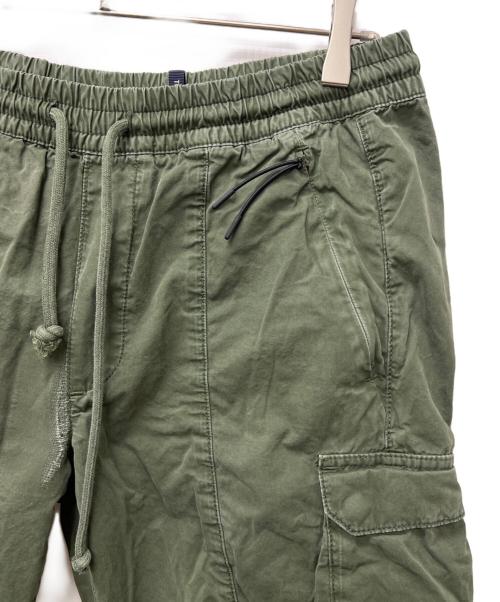 KITH（キス）KITH (キス) カーゴパンツ カーキ サイズ:Mの古着・服飾アイテム