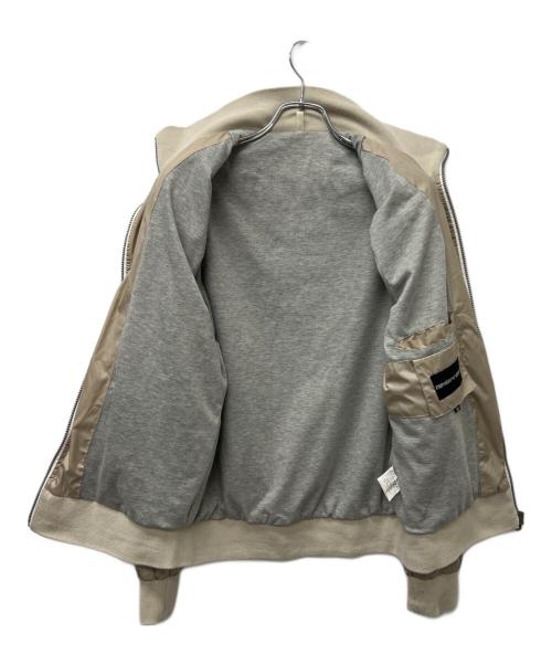 EMPORIO ARMANI（エンポリオ アルマーニ）EMPORIO ARMANI (エンポリオ アルマーニ) ロゴジップジャケット ベージュ サイズ:５０の古着・服飾アイテム