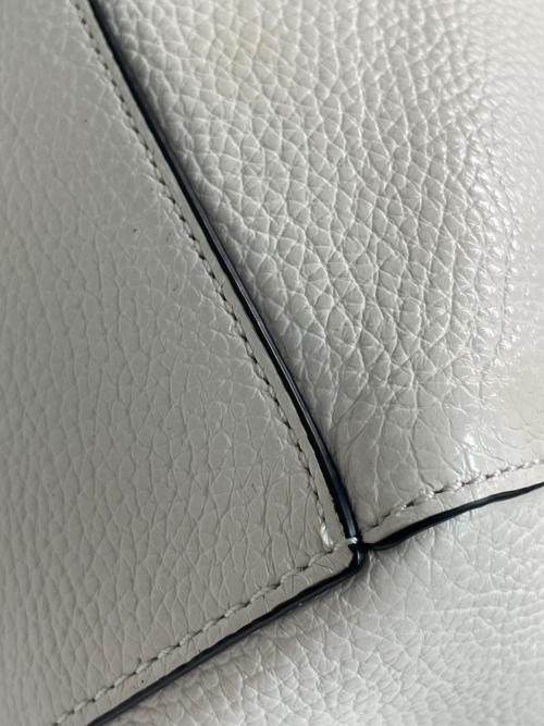 COACH（コーチ）COACH (コーチ) 2WAYバッグ アイボリーの古着・服飾アイテム