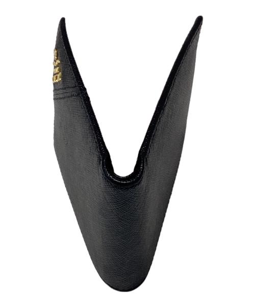 PRADA（プラダ）PRADA (プラダ) 2つ折り財布 ブラックの古着・服飾アイテム