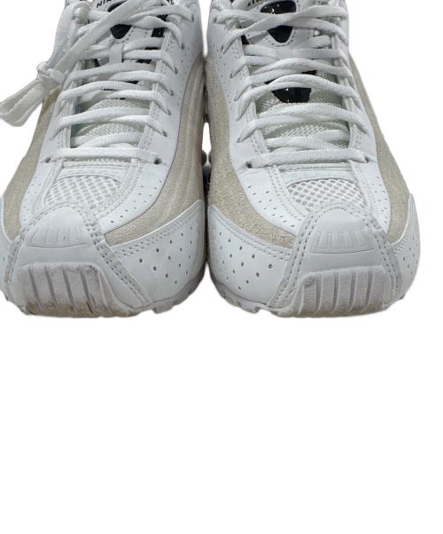 NIKE（ナイキ）NIKE (ナイキ) SHOX R4 ホワイト サイズ:24cmの古着・服飾アイテム