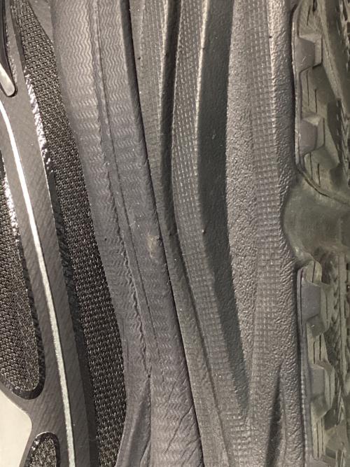 HOKA（ホカ）HOKA (ホカ) スニーカー ブラック サイズ:JPN28.5の古着・服飾アイテム