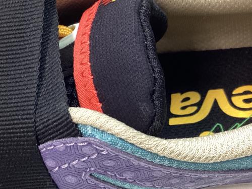 TEVA（テバ）TEVA (テバ) SEAN WOTHERSPOON (ショーン・ワザーズプーン) スニーカー スカイブルー サイズ:JAPAN 25の古着・服飾アイテム