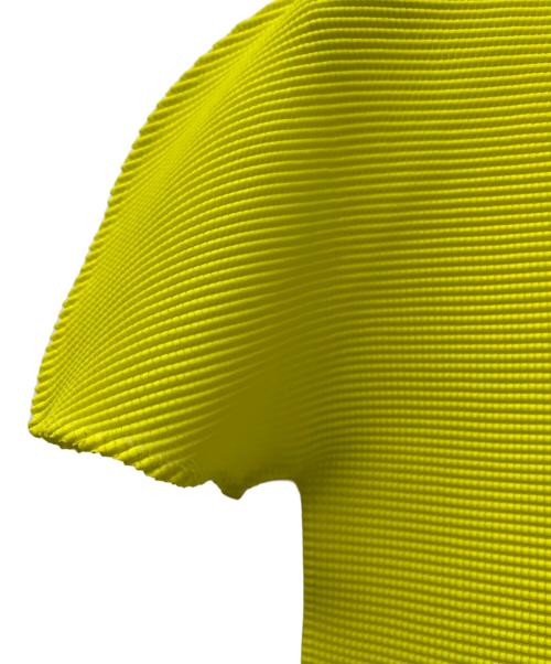 me ISSEY MIYAKE（ミーイッセイ ミヤケ）me ISSEY MIYAKE (ミーイッセイ ミヤケ) 半袖カットソー イエロー サイズ:ーの古着・服飾アイテム