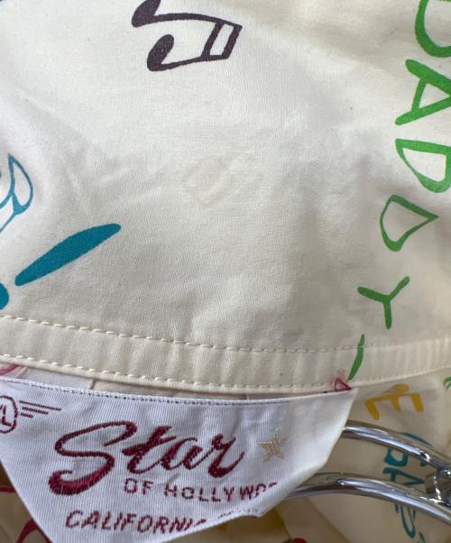 Star OF HOLLYWOOD（スターオブハリウッド）Star OF HOLLYWOOD (スターオブハリウッド) 半袖シャツ イエロー サイズ:ＸＬの古着・服飾アイテム
