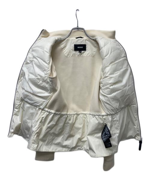 mackage（マッカージュ）mackage (マッカージュ) ペプラムライトダウンジャケット アイボリー サイズ:Mの古着・服飾アイテム