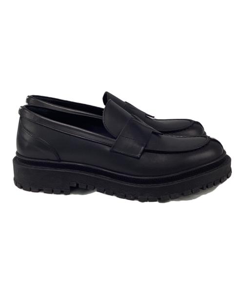 VERSACE（ヴェルサーチェ）VERSACE (ヴェルサーチェ) ローファー ブラック サイズ:SIZE 41 1/2の古着・服飾アイテム