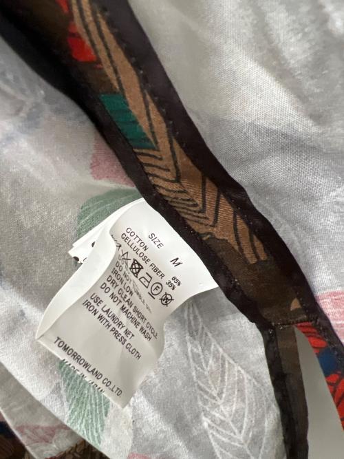 TOMORROW LAND（トゥモローランド）TOMORROW LAND (トゥモローランド) フラワープリント ジップアップブルゾン ブラウン サイズ:Mの古着・服飾アイテム