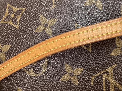 LOUIS VUITTON（ルイ ヴィトン）LOUIS VUITTON (ルイ ヴィトン) ポシェット ブラウン サイズ:GMの古着・服飾アイテム