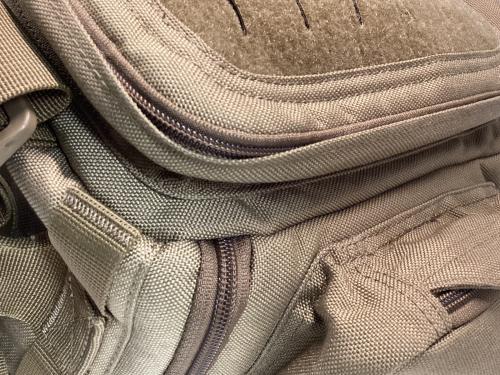 hazard4（ハザードフォー）hazard4 (ハザードフォー) カメラバッグ ベージュの古着・服飾アイテム