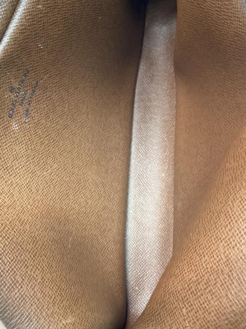 LOUIS VUITTON（ルイ ヴィトン）LOUIS VUITTON (ルイ ヴィトン) マルリーバンドリエール ブラウン サイズ:-の古着・服飾アイテム