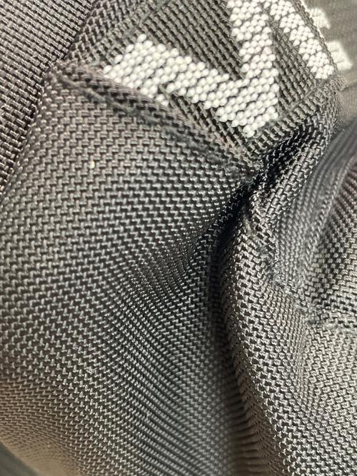 SUPREME（シュプリーム）SUPREME (シュプリーム) ボディバッグ ブラックの古着・服飾アイテム