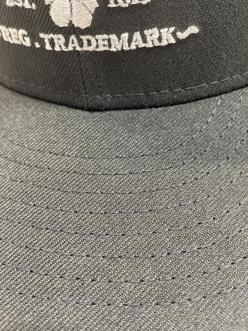 New Era（ニューエラ）New Era (ニューエラ) Denim Tears (デニムティアーズ) キャップ ブラックの古着・服飾アイテム