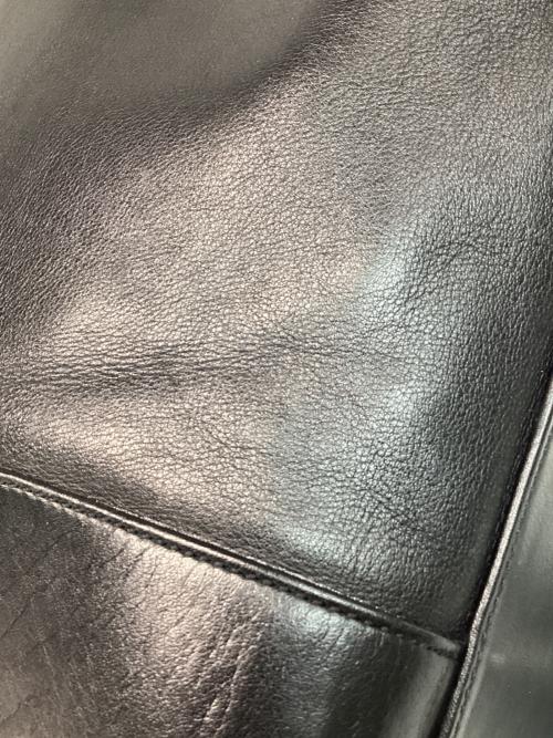 LOEWE（ロエベ）LOEWE (ロエベ) ショルダーバッグ ブラックの古着・服飾アイテム