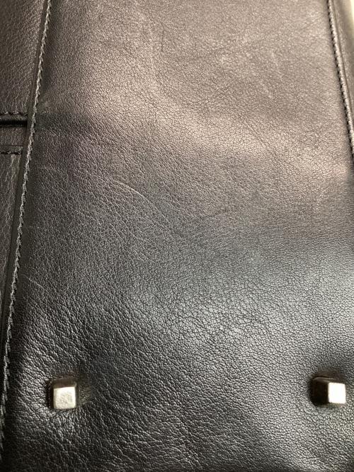 LOEWE（ロエベ）LOEWE (ロエベ) ショルダーバッグ ブラックの古着・服飾アイテム