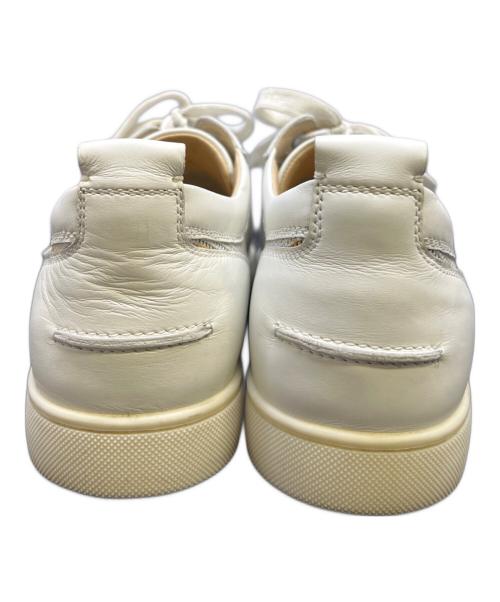 Christian Louboutin（クリスチャン・ルブタン）Christian Louboutin (クリスチャン・ルブタン) スタッズスニーカー ホワイト サイズ:41 1/2の古着・服飾アイテム