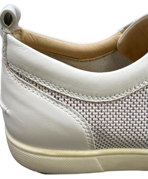 Christian Louboutin（クリスチャン・ルブタン）Christian Louboutin (クリスチャン・ルブタン) スタッズスニーカー ホワイト サイズ:41 1/2の古着・服飾アイテム