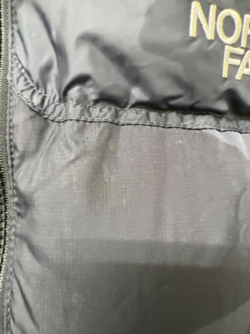 THE NORTH FACE（ザ ノース フェイス）THE NORTH FACE (ザ ノース フェイス) ヌプシダウンジャケット ブラック×グレー サイズ:Ｌの古着・服飾アイテム