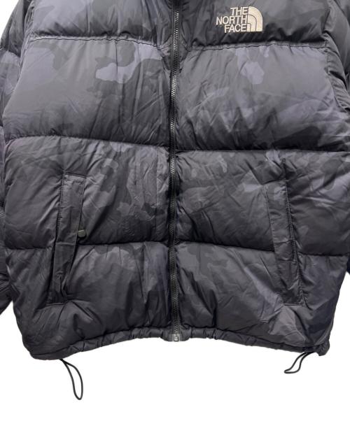 THE NORTH FACE（ザ ノース フェイス）THE NORTH FACE (ザ ノース フェイス) ヌプシダウンジャケット ブラック×グレー サイズ:Ｌの古着・服飾アイテム