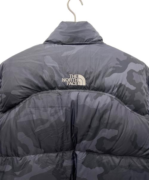 THE NORTH FACE（ザ ノース フェイス）THE NORTH FACE (ザ ノース フェイス) ヌプシダウンジャケット ブラック×グレー サイズ:Ｌの古着・服飾アイテム