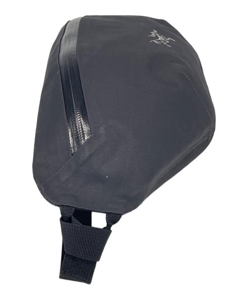 ARC'TERYX（アークテリクス）ARC'TERYX (アークテリクス) ボディーバッグ ブラックの古着・服飾アイテム
